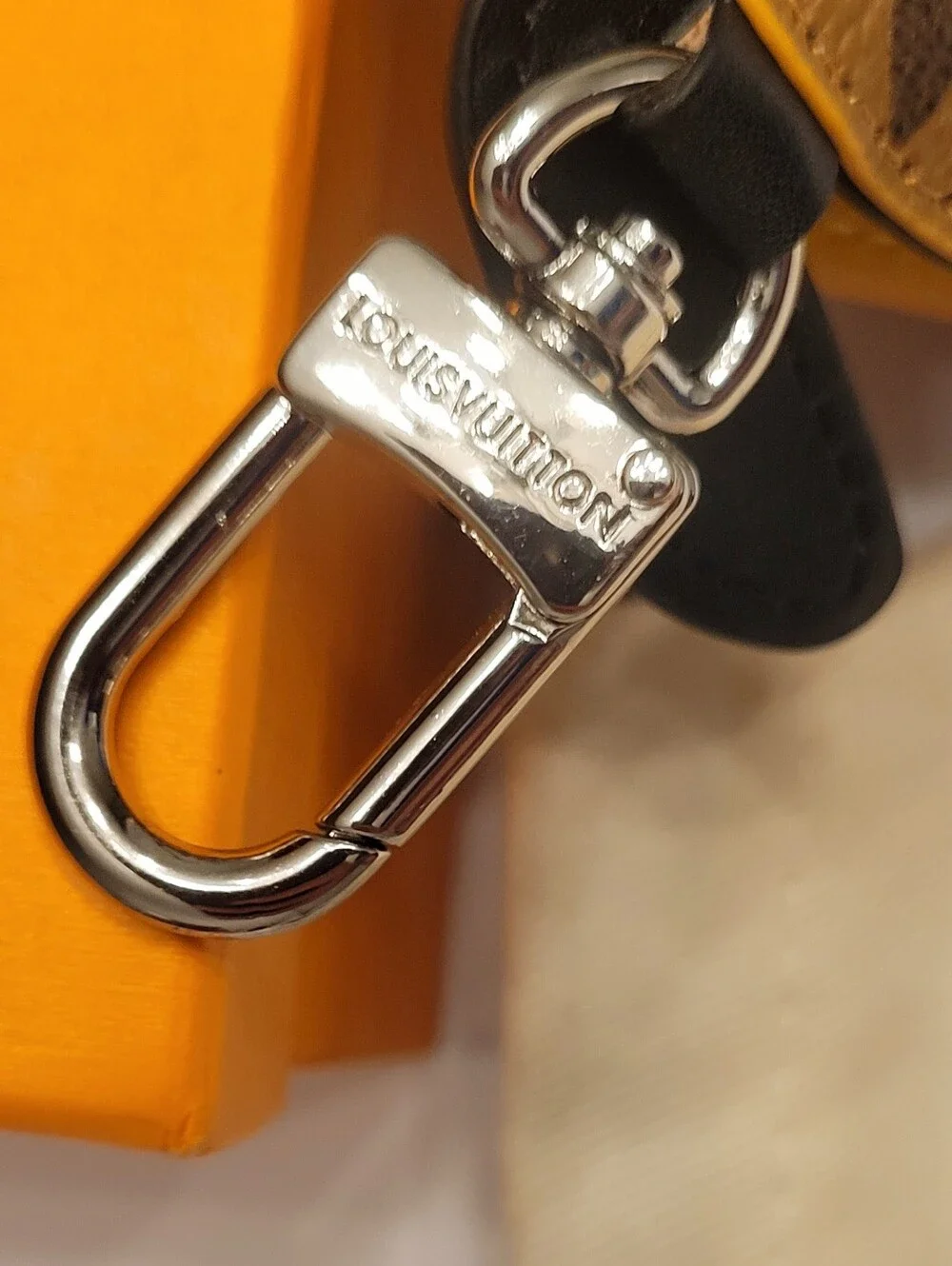 🇫🇷 Louis Vuitton Brown Monogram✨️ Turtle Bag Charm🐢 with Silver Clip🇫🇷